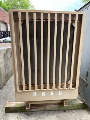 Gerador de Vac ONAN NAT GAS 175KW 3P 460/277 - MODELO 175.0-WB-15R/19894H Suporte POR - Imagem 1 de 4