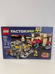 LEGO® Factory Set 10200 Custom Car Garage Neu & Versiegelt - Picture 1 of 6