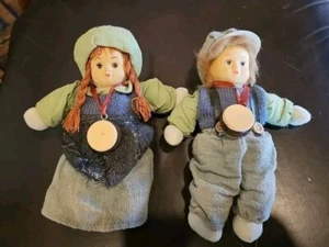 Vintage Pair Of Ragamuffin Cloth Dolls Porcelain Collectable - Picture 1 of 11