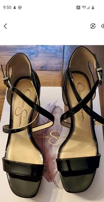 Tacones de cuña Jessica Simpson charol negro - Stacci talla 8 Foto 1 de 4