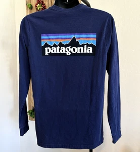 Camiseta Patagonia Para Hombre Mediana Manga Larga Logo Responsibili Azul Marino Exterior - Imagen 1 de 9