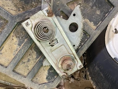 Plymouth Cranbrook 1953 4D regulador de ventana de puerta delantera lado del conductor Foto 1 de 4