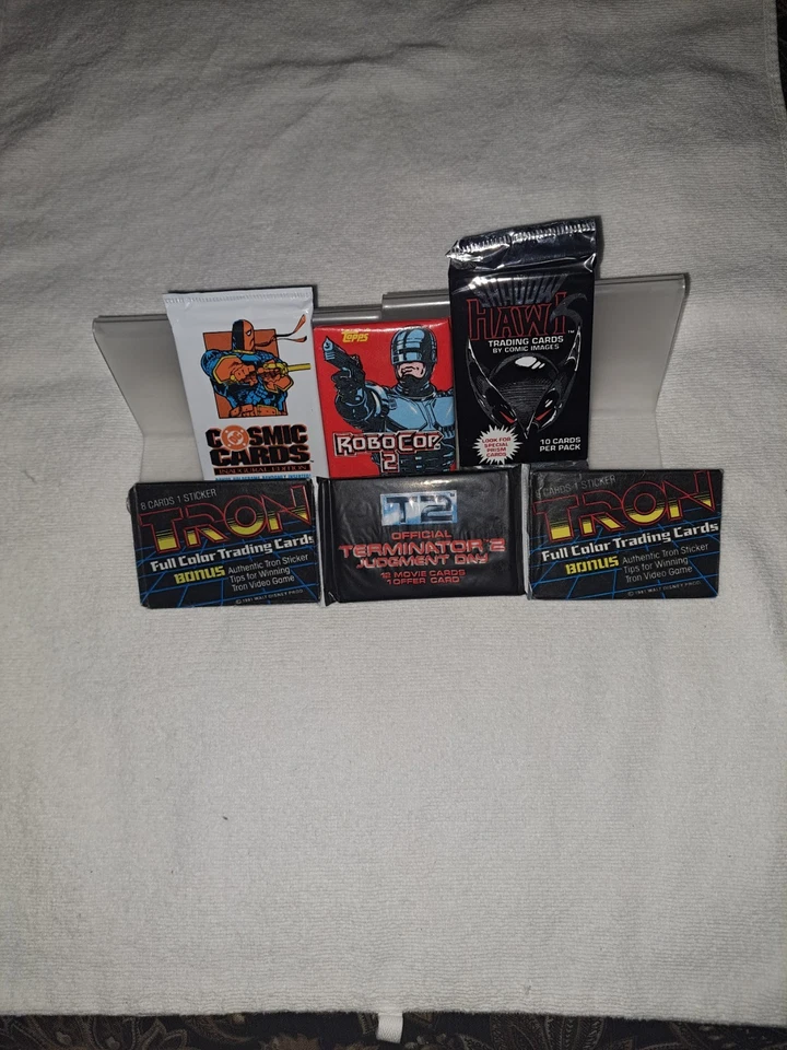 6 paquetes precintados de cartas de ciencia ficción y superhéroes, de los años 80 y 90 Foto 1 de 1