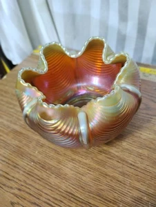 Vintage Northwood Drapery Rose Bowl Carnevale ORO Vetro Opale Acqua 5,5" con BELLISSIMO - Foto 1 di 4