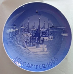 Bing and Grondahl B&G Denmark Danish Christmas Plate 1966 - Picture 1 of 2