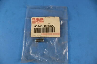 НОВЫЙ ИЗ СТАРЫХ ЗАПАСОВ ЗНАЧОК YAMAHA С ОТВЕРСТИЕМ CS3B CS3C DS6B DS6C DT2MX #902-40080-13 - Изображение 1 из 3