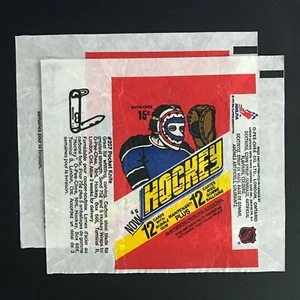 1977-78 O-PEE-CHEE WRAPPER (LOT OF 2) *VERY CLEAN*    57857 - Picture 1 of 2