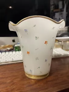 Jarrón de belleza opalescente borde con volantes dorado flores pintadas a mano 6x6" - Imagen 1 de 6