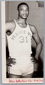 1962 Zelmo Beaty Prairie View A&M Basketball Player Original Press Photo 8x4.25" - Picture 1 of 2