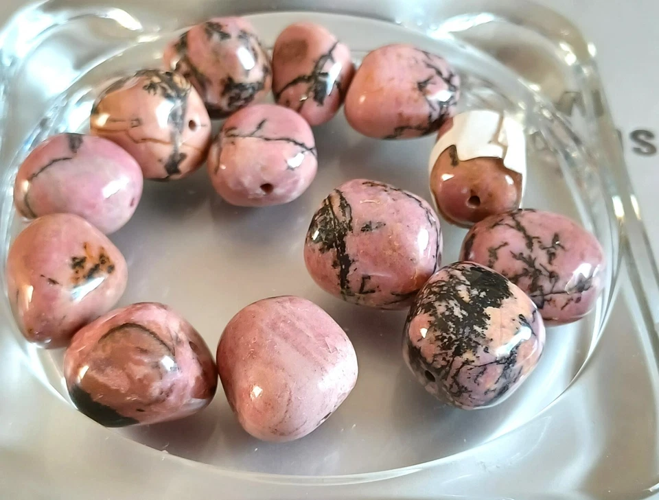 RHODONITE  CHUNKY  NUGGET  FREEFORM BEADS  .  14 BEADS. UK SELLER - Image 1 of 1
