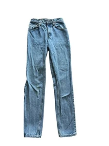 Levi’s 550 Vintage Women’s Relaxed Fit Tapered Leg Jeans Size 3 JR Made In USA - Picture 1 of 9