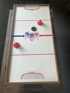 Vintage Carrom Face Off Fast Action Air Hockey Table Works Great - Picture 1 of 15