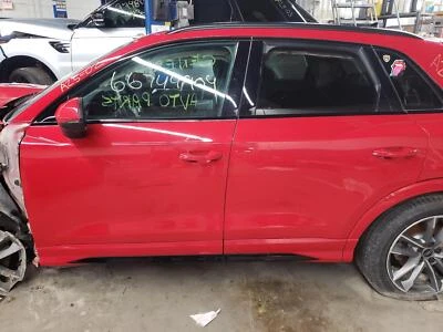 19 20 21 22 23 24 AUDI Q3 Left Rocker & Post Bare Body Cut ONLY Red B1B1 - Image 1 of 4