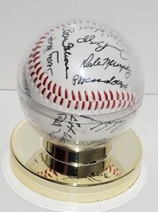Souvenir Atlanta Braves anni 80 -RISTAMPA- squadra di baseball autografata - Foto 1 di 15