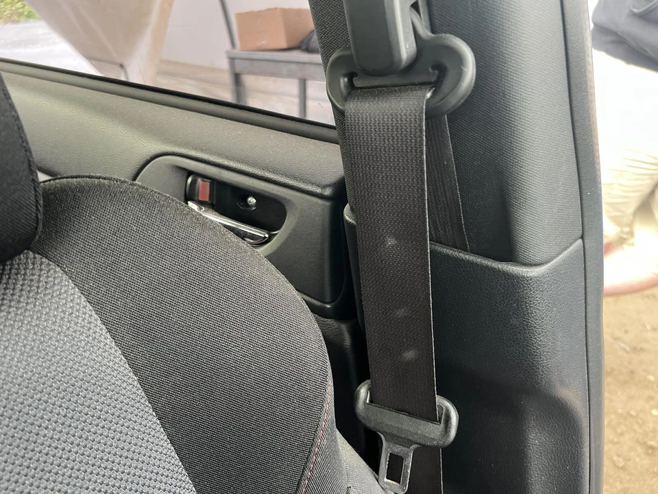 Used Front Left Seat Belt Front fits: 2020 Subaru Wrx driver retractor Front Lef - Изображение 1 из 4