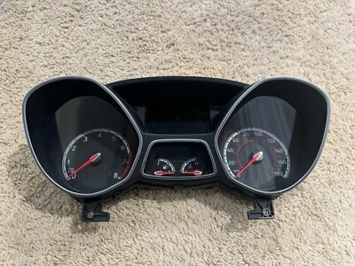 Cuadro velocímetro instrumento Ford Focus ST 2016 Mph F1ET-10849-ASK 89.003 Foto 1 de 4