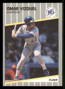 1989 Fleer Update #62 Omar Vizquel RC - Picture 1 of 2