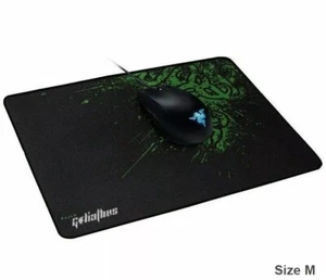 Alfombrilla de ratón para juegos Razer CONTROL Recargada Escarabajo Alfombrilla de ratón para juegos Tamaño M 1 pieza - Imagen 1 de 7