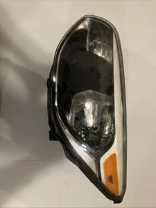 FOR 2017 2018 2019 KIA SOUL LEFT DRIVER SIDE HEADLIGHT HALOGEN 92101-B2 - Picture 1 of 6