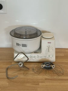 BOSCH Universal Mixer Blender 700 Watts MUM 6621UC - Tested, Works VGC - Picture 1 of 7