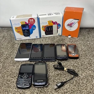 Lot Of Old Android Phones Motorola Samsung Y2K Vintage UNTESTED AS IS! - Picture 1 of 5