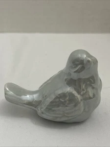 Vintage Beautiful Blue Gray Porcelain Plump Bird Glossy Finish - Picture 1 of 10