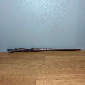 The Wizarding World of Harry Potter Ollivanders Interactive Wand Reed 12 - Picture 1 of 7