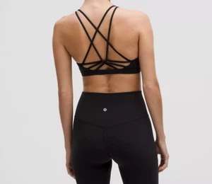 lululemon Nulu Träger-BH mit U-Ausschnitt leichter Halt, A/B-Cup. Neu mit Etikett - Bild 1 von 36