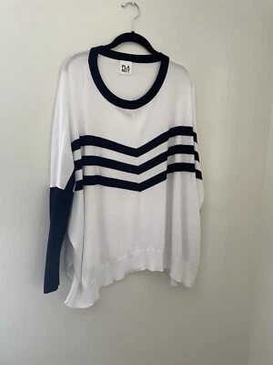PLANET by Lauren G Pima Algodón Blanco y Negro Rayas Cuello en V Suéter Top O/S Foto 1 de 4