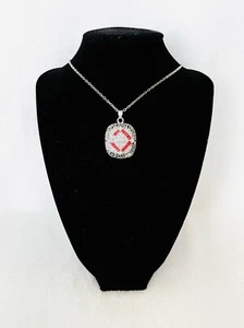 2009 Philadelphia Phillies World Series Pendant, 🇺🇸 SHIP - Picture 1 of 4