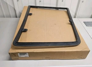 GENUINE GM 15954257 SIDE DOOR WINDOW FRAME TRIM Escalade 1994-2000 TRUCKS - Picture 1 of 7