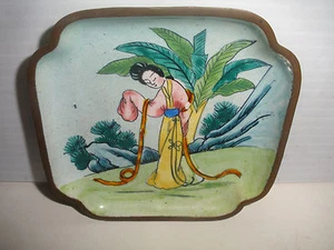 Vintage antique enamel Chinese little tray with woman in landscape scene - Picture 1 of 2