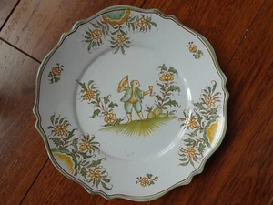 MALICORNE TESSIER STEINGUT TELLER DEKOR MOUSTIERS 26 cm - Bild 1 von 6