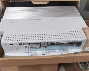 EVS9324-ES 1 Nagelneuer Lenze Servo Frequenzumrichter EVS9324-ES#L+F - Bild 1 von 8