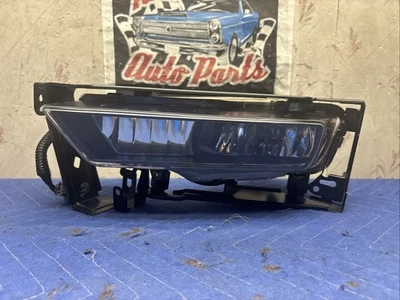 Faro antiniebla para Honda Accord sedán 2014 2015 lado del conductor Tyc mercado de accesorios Foto 1 de 4