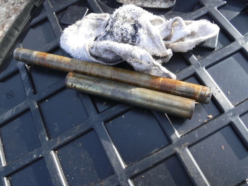  Skidoo Blizzard 9500 Plus 1981 piezas de nieve: barra de aluminio con funda de acero Foto 1 de 1