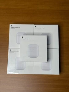 Apple Custodia Ricarica Wireless AirPods Prima e Seconda Generazione ORIGINALE - Foto 1 di 5
