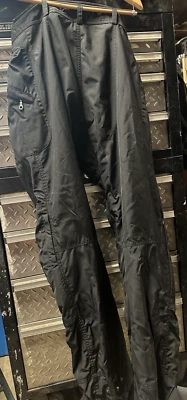 PANTALONES BMW STREET NEGROS TALLA 42 R 100% POLIÉSTER Foto 1 de 4