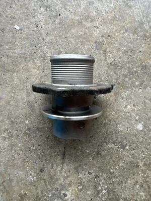 AUDI A4 A5 Q5 TT 2009-2017 - Turbo silenciador / amortiguador 06H131111 Foto 1 de 4