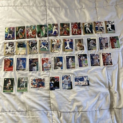 1997-99 年美国职棒大联盟 Topps、Upper Deck MVP、Score & Pacific Collection 55 张卡套装近乎完好+ — 第 1/4 张图片
