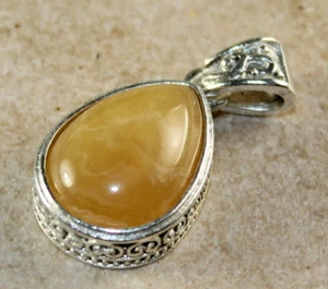 SILVER Vintage Style Yellow Agate Teardrop Pendant Jewelry Woman Gift - Picture 1 of 1