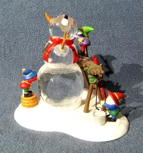 Dept 56 - Kringle Street Snowman - North Pole Series - 56833 - EUC - Picture 1 of 4