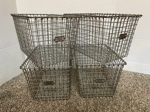 Lotto 4 cestini armadietti vintage Kasper Wire Works numerati 13x9x8" - SPEDIZIONE GRATUITA! - Foto 1 di 1