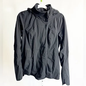 95. LULULEMON Gr. 8 schwarze Jacke Kapuze durchgehender Reißverschluss wasserabweisend, Daumenlöcher - Bild 1 von 12