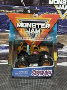 Monster Jam Scooby Doo Dog Truck Ruff Crowd HTF 1/64 Diecast Spin Master Ser 10 - Picture 1 of 2