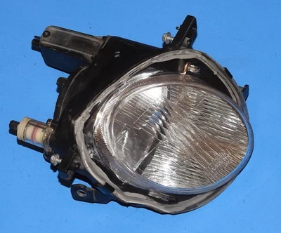 Lexus SC300 SC400 1992-2000 OEM lámpara de luz de haz alto interior - lado del pasajero Foto 1 de 4