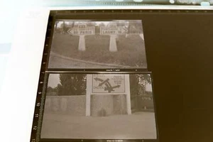 zwei tolle alte Negative Wegweiser in Frankreich - 30-50er Jahre ??? - Picture 1 of 1