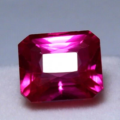 Certified Natural 12.45 Ct UTAH Red Beryl Bixbite 12x11 mm Emerald Unheated Gems - Image 1 of 4