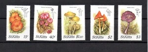 St Kitts 1987 set mushroom/Pilze stamps (Michel 213/17) MNH - Picture 1 of 1