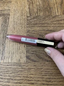 L’Oréal Lipstick Admired - Picture 1 of 4